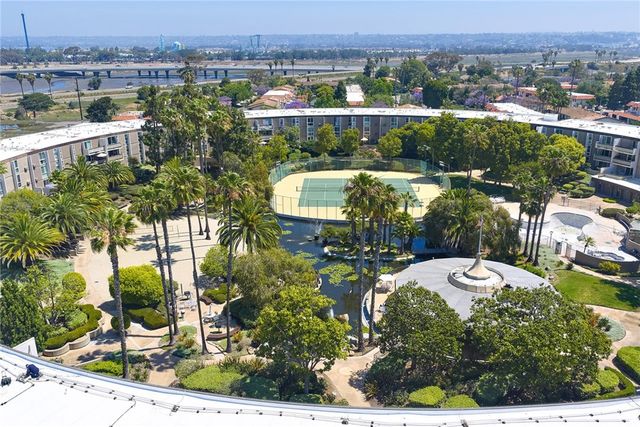 3050 Rue Dorleans 304, San Diego, CA 92110