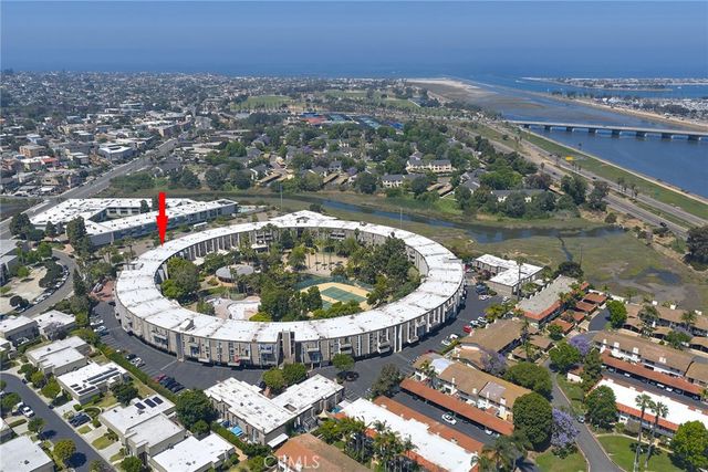 3050 Rue Dorleans 304, San Diego, CA 92110