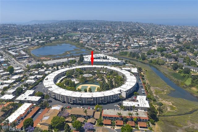 3050 Rue Dorleans 304, San Diego, CA 92110