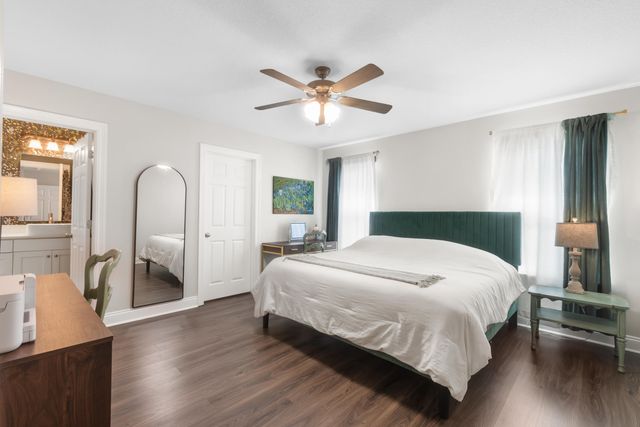 6042 Capitol Drive, Gulf Breeze, FL 32563