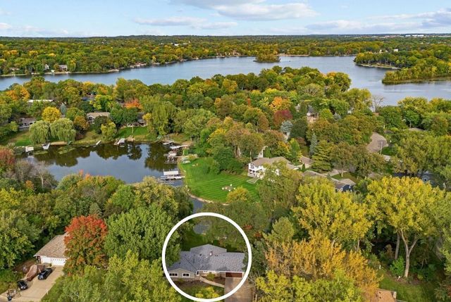 230 Maple Island Road, Burnsville, MN 55306
