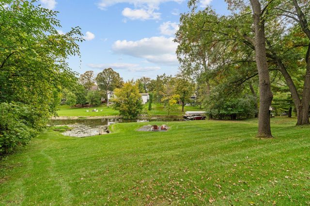 230 Maple Island Road, Burnsville, MN 55306
