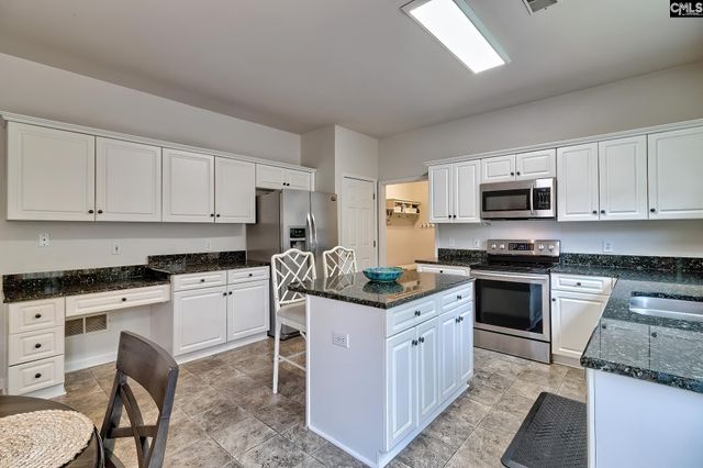 300 Glencove Court, Lexington, SC 29072