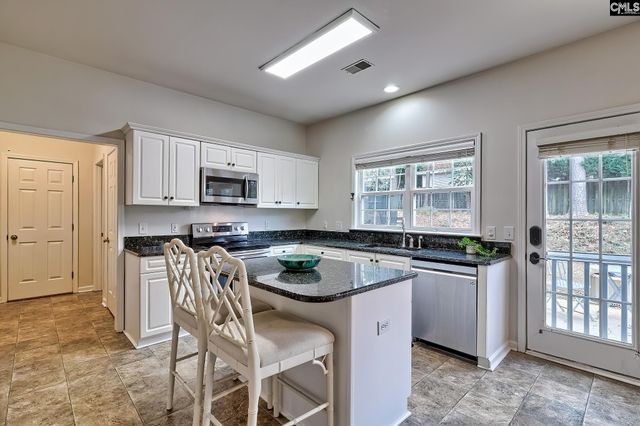 300 Glencove Court, Lexington, SC 29072