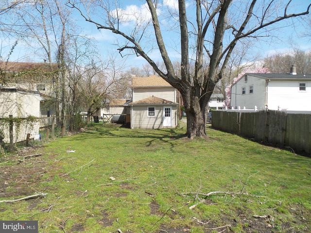 43 MAGNOLIA ST, Westville, NJ 08093