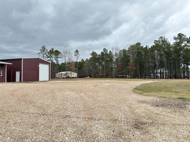 5063 State Hwy 147, Zavalla, TX 75980