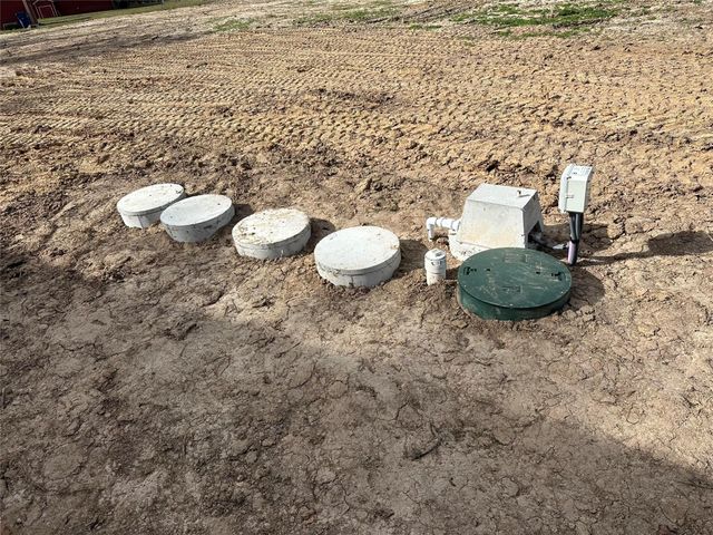 5063 State Hwy 147, Zavalla, TX 75980