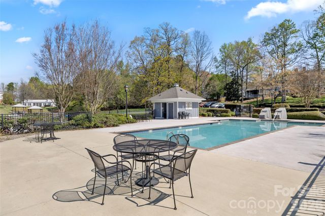 18752 Silver Quay Drive, Cornelius, NC 28031