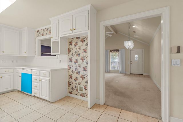 201 Pecan Village Circle, Waco, TX 76710