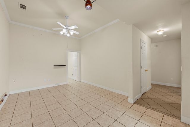 201 Pecan Village Circle, Waco, TX 76710