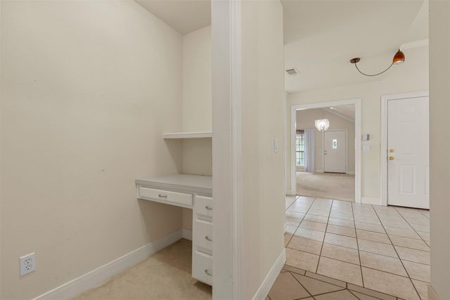 201 Pecan Village Circle, Waco, TX 76710