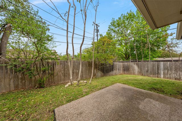 201 Pecan Village Circle, Waco, TX 76710