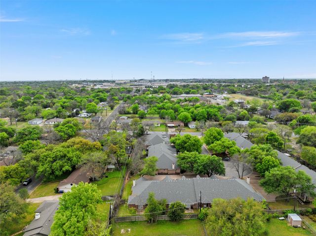 201 Pecan Village Circle, Waco, TX 76710