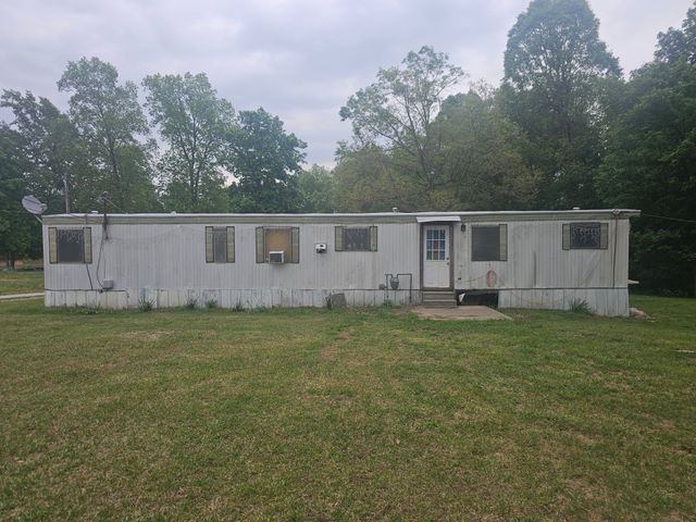 506 Blue Door Rd, Portland, TN 37148