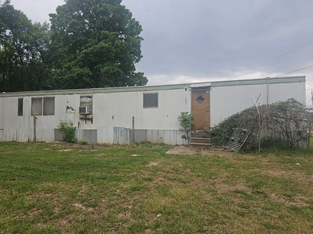 506 Blue Door Rd, Portland, TN 37148