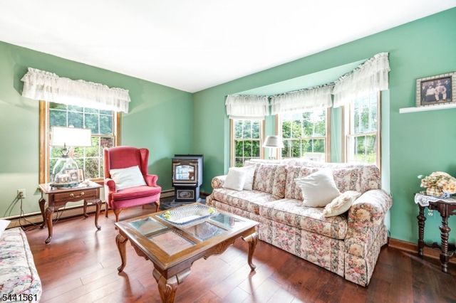 3 Butternut Dr, Vernon Twp., NJ 07462