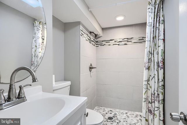 1203 HILLDALE RD, Baltimore, MD 21237