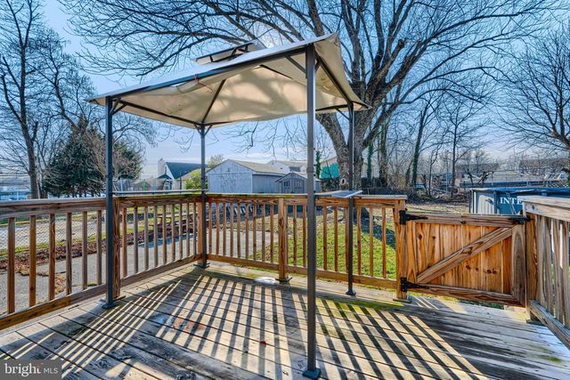 1203 HILLDALE RD, Baltimore, MD 21237