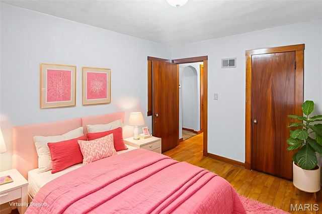 611 Montgomery Street, Staunton, IL 62088