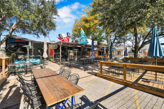 5439 Darling Street, Houston, TX 77007