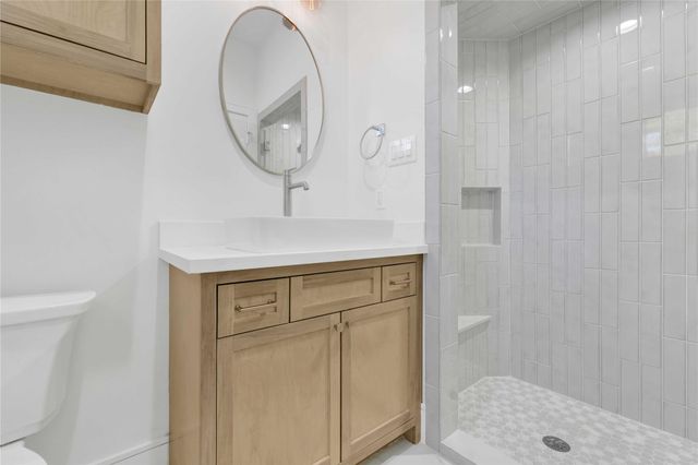 5439 Darling Street, Houston, TX 77007