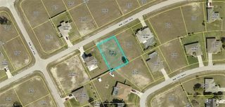 40 NW 33rd TER, Cape Coral, FL 33993