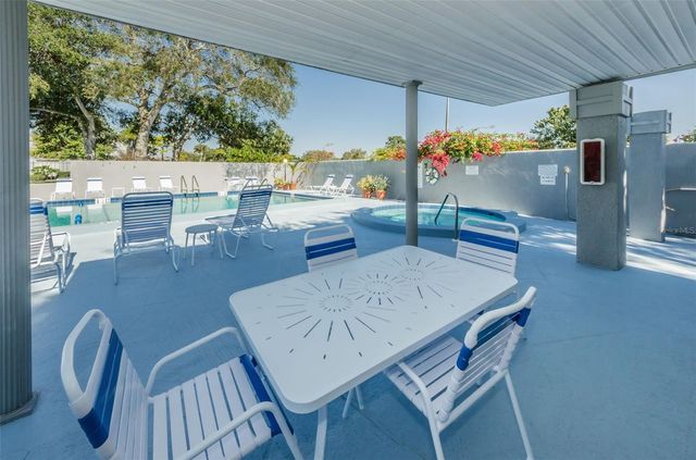 3118 EAGLES LANDING CIRCLE W, Clearwater, FL 33761