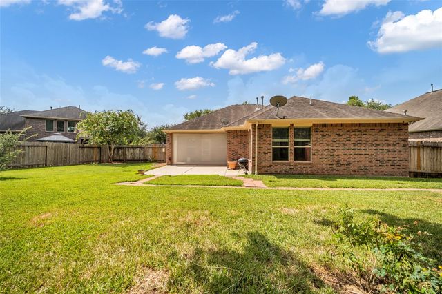 20743 Oakhurst Creek Drive, Porter, TX 77365