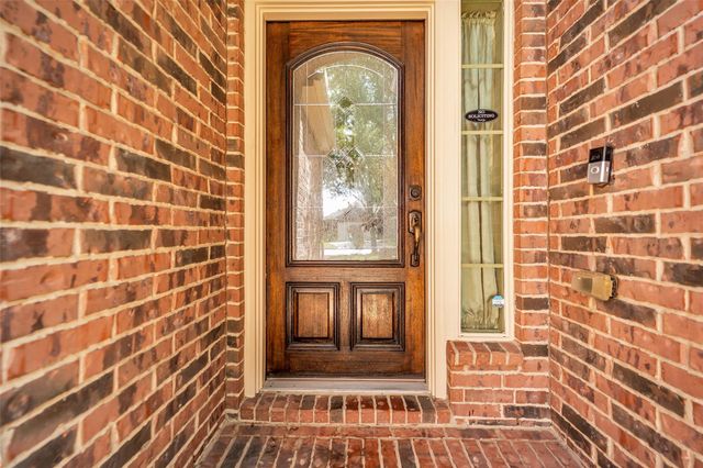 20743 Oakhurst Creek Drive, Porter, TX 77365
