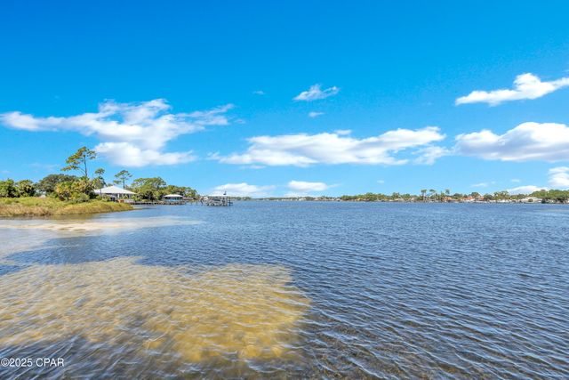 3530 Treasure Circle, Panama City, FL 32408