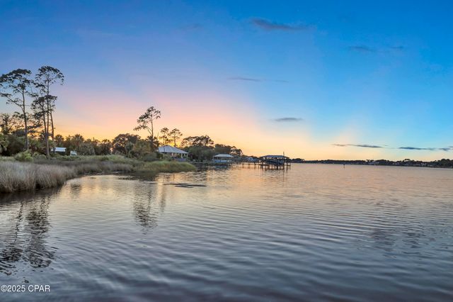 3530 Treasure Circle, Panama City, FL 32408