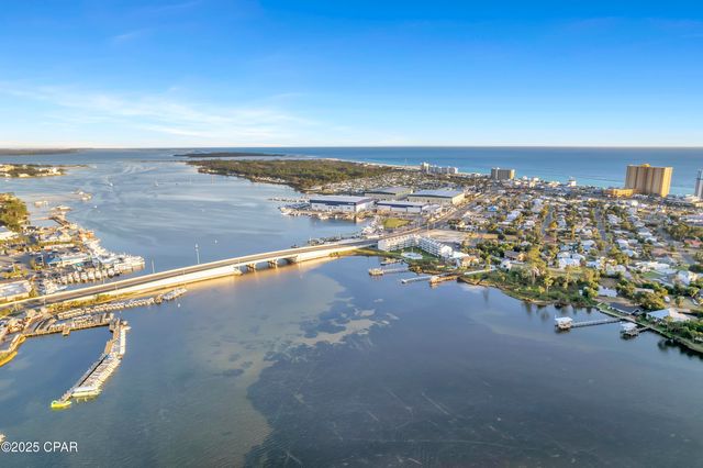 3530 Treasure Circle, Panama City, FL 32408