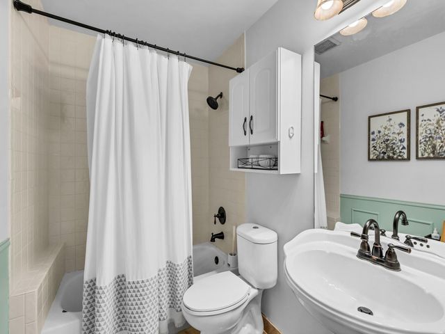 101 Gables Boulevard, Weston, FL 33326