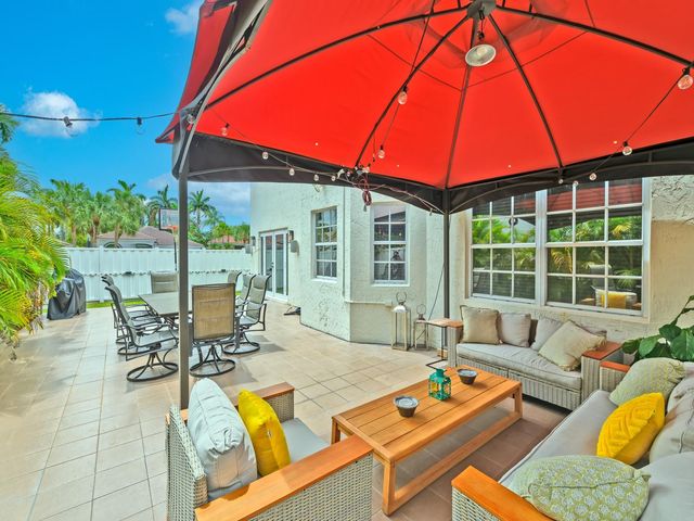 101 Gables Boulevard, Weston, FL 33326
