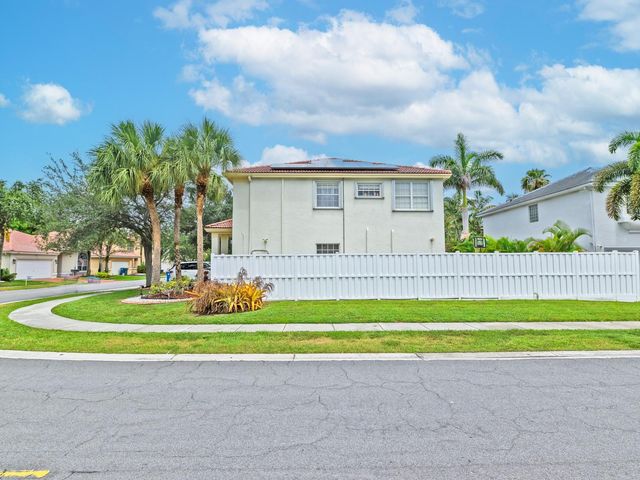 101 Gables Boulevard, Weston, FL 33326