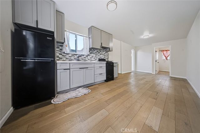 406 E 122nd st, Los Angeles, CA 90061