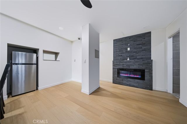 406 E 122nd st, Los Angeles, CA 90061