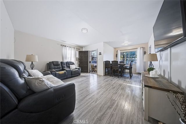 406 E 122nd st, Los Angeles, CA 90061