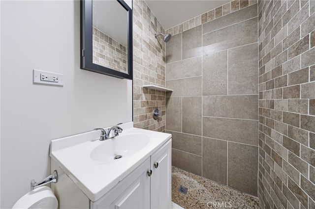 406 E 122nd st, Los Angeles, CA 90061