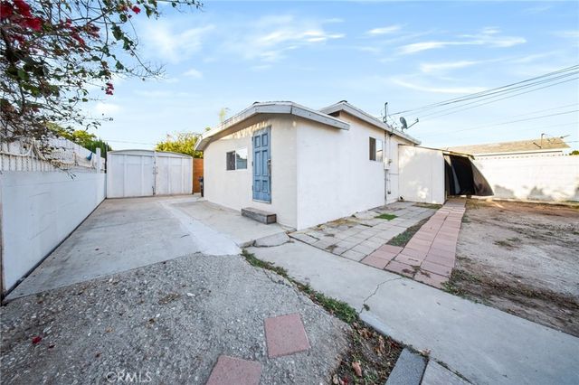 406 E 122nd st, Los Angeles, CA 90061