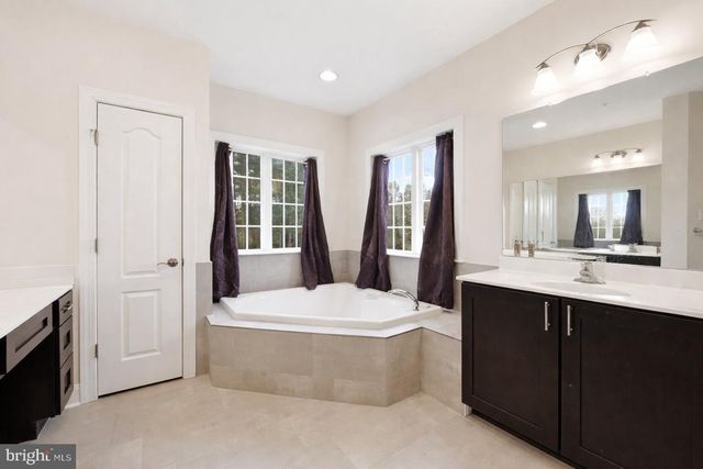 15041 DOUBLE BRIDGES CT, Glenelg, MD 21737