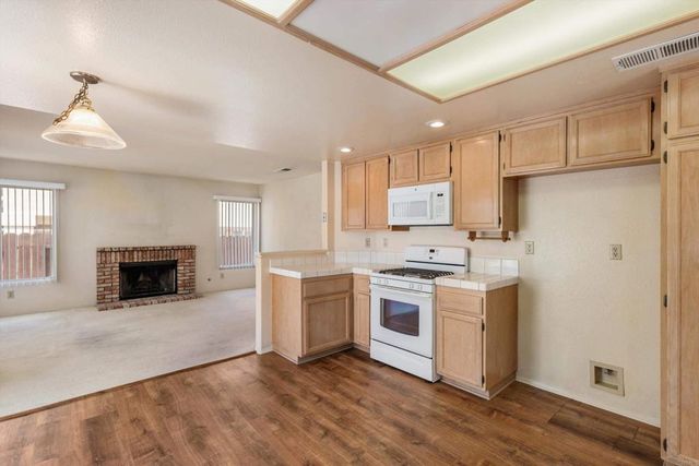 697 Mural Street, Oceanside, CA 92057