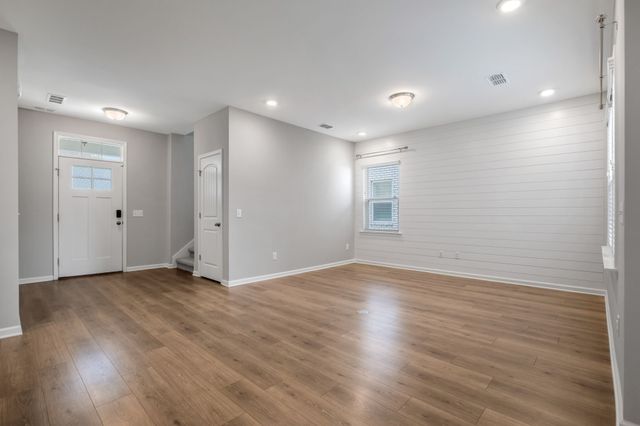 3721 Hoggett Ford Rd, Hermitage, TN 37076