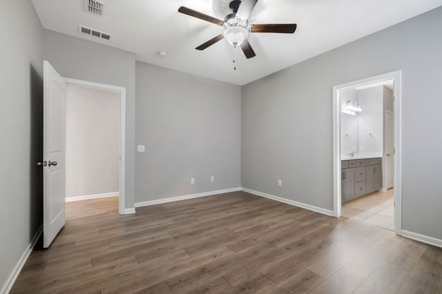 3721 Hoggett Ford Rd, Hermitage, TN 37076