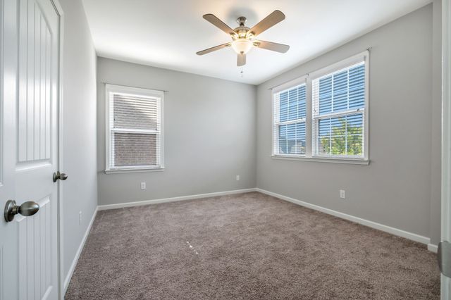 3721 Hoggett Ford Rd, Hermitage, TN 37076