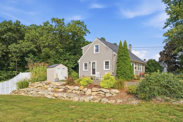 158 Telegraph Ave, Chicopee, MA 01020