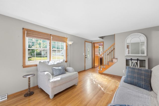 158 Telegraph Ave, Chicopee, MA 01020