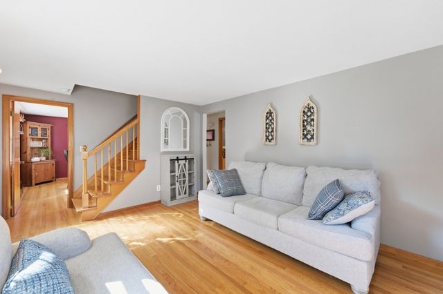 158 Telegraph Ave, Chicopee, MA 01020