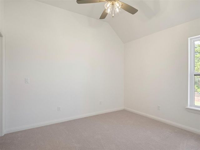 9216 SW 92nd Street, Mustang, OK 73064