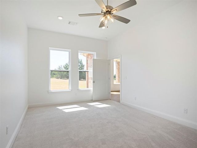 9216 SW 92nd Street, Mustang, OK 73064